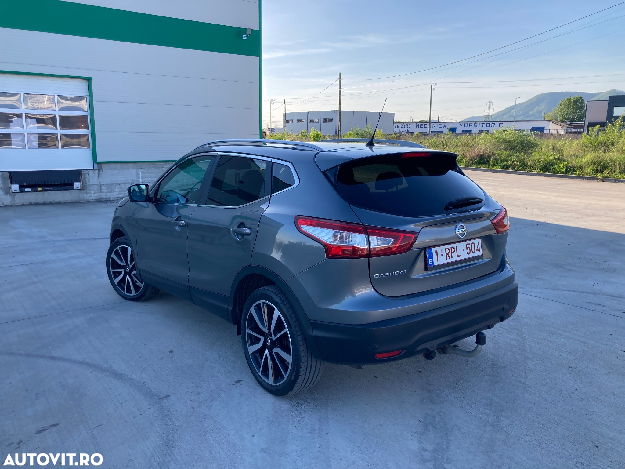 Nissan Qashqai 1.6 DCI Start/Stop X-TRONIC Tekna - 10