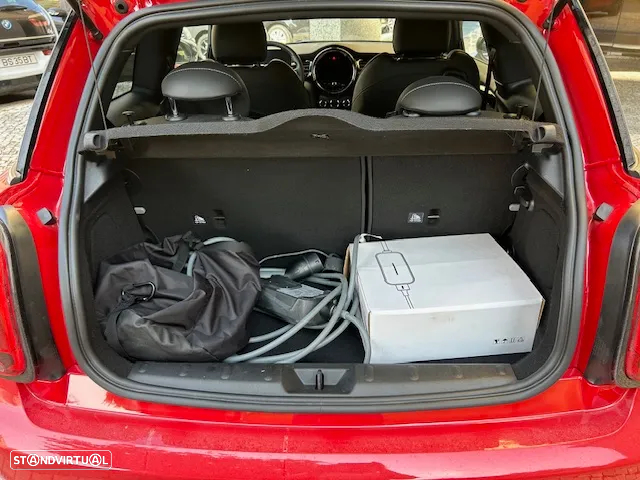 MINI 3 Portas Cooper SE Premium Extra Yours - 24