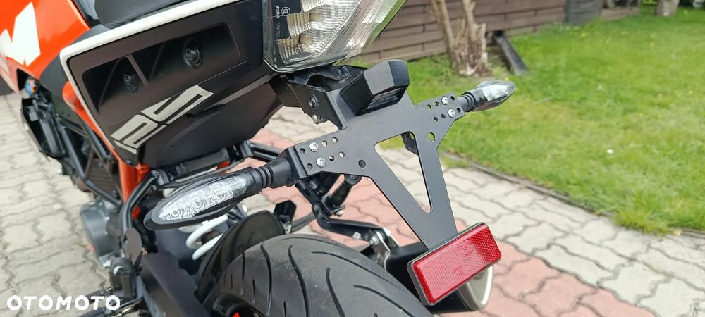 KTM Duke 125 - 25