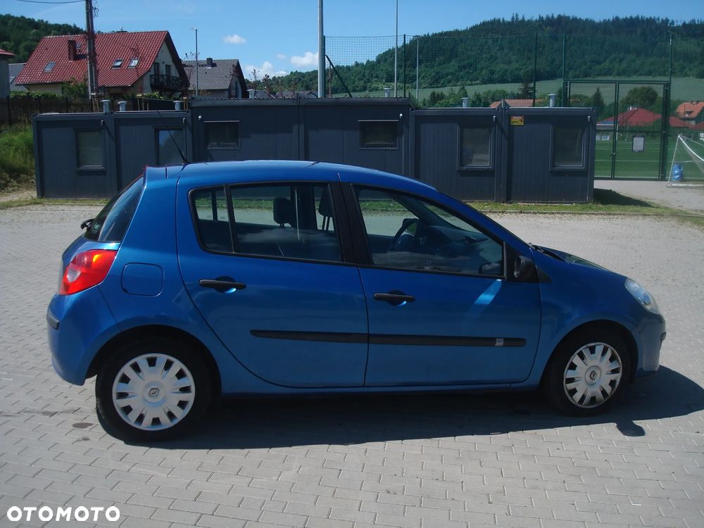 Renault Clio 1.2 16V Exception - 13