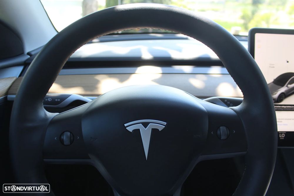 Tesla Model Y Long Range Tração Integral - 15