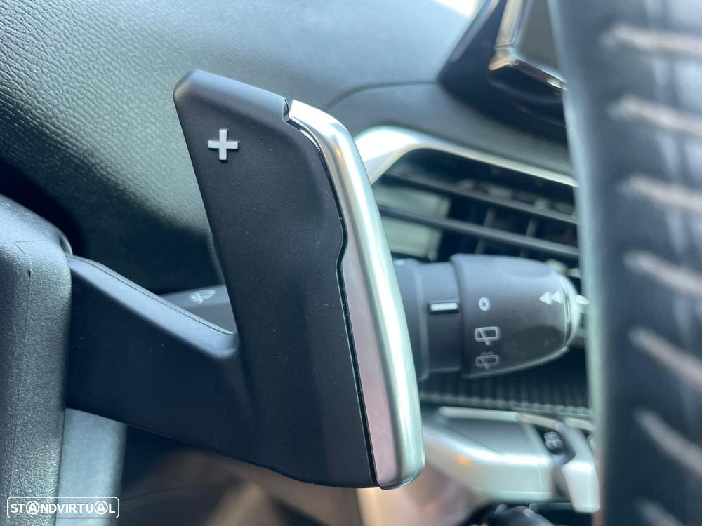Peugeot 3008 PureTech 130 Stop & Start GPF EAT8 Allure - 14
