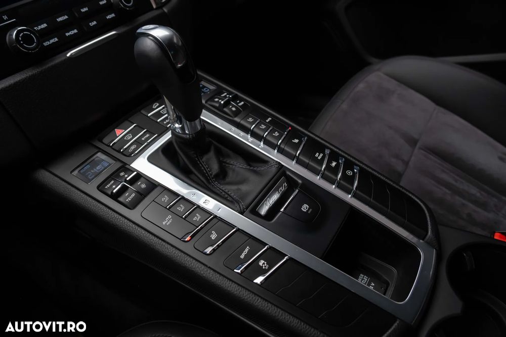 Porsche Macan Standard - 15