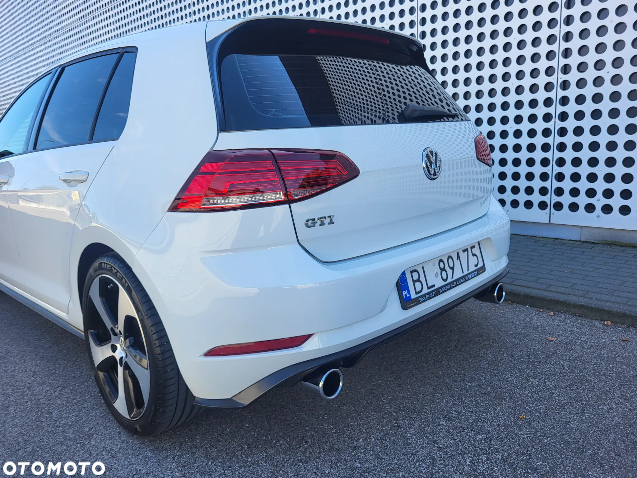 Volkswagen Golf 2.0 TSI OPF DSG GTI - 23