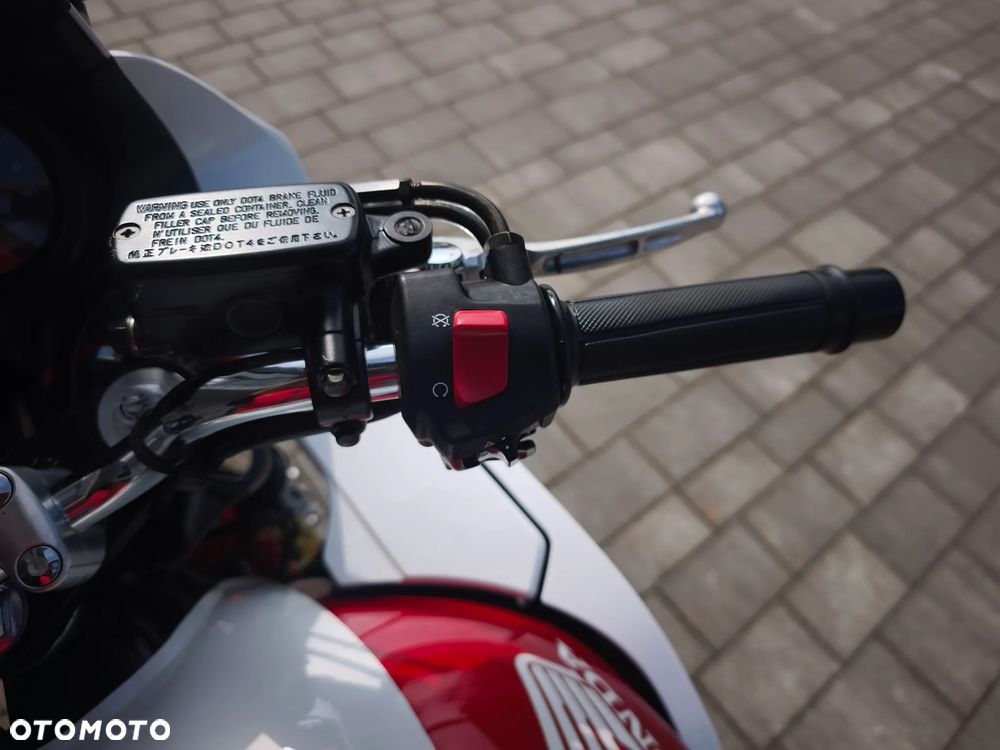 Honda CB - 23