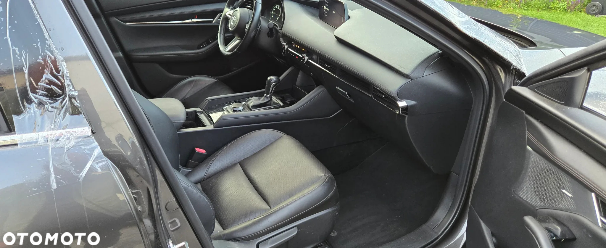 Mazda 3 2.0 mHEV Hikari - 18