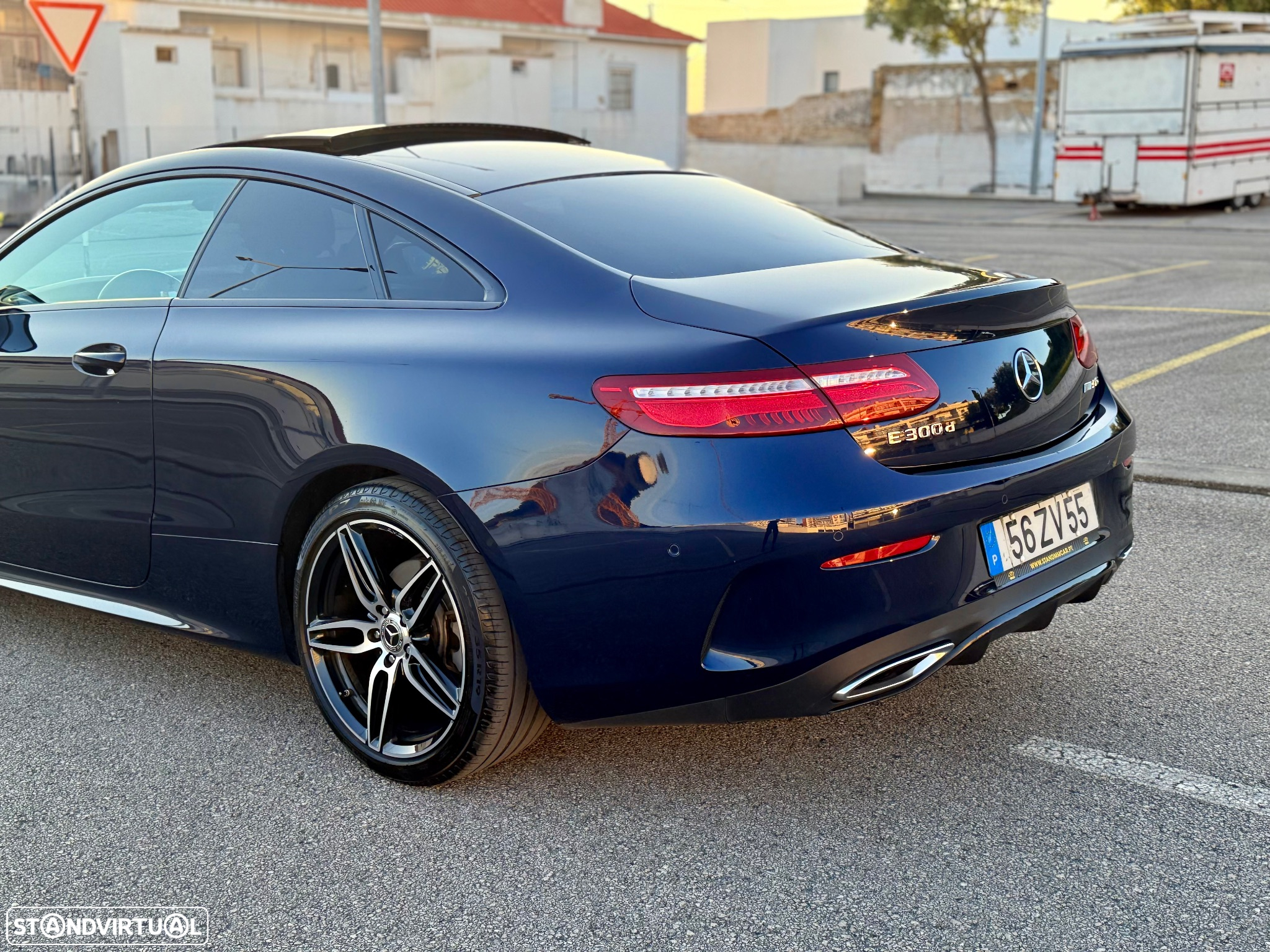 Mercedes-Benz E 300 d AMG Line - 7
