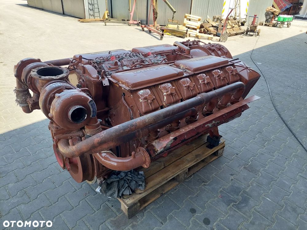 Silnik spalinowy Deutz BA12L716 BF BA 12L 716 12-cyl Turbo Engine Kruszarka Lokomotywa Rozściełacz Agregat - 12