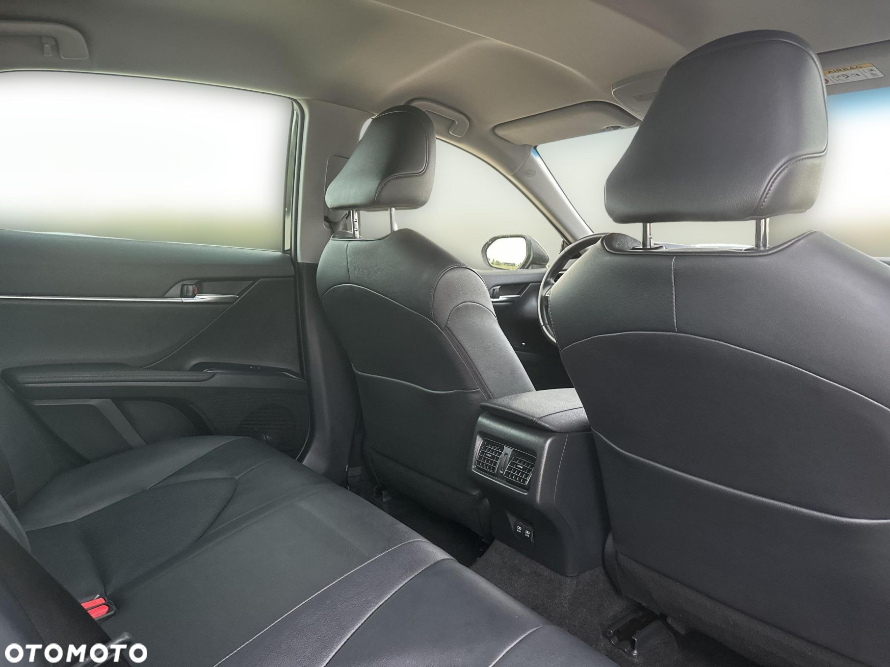 Toyota Camry 2.5 Hybrid Executive CVT - 13