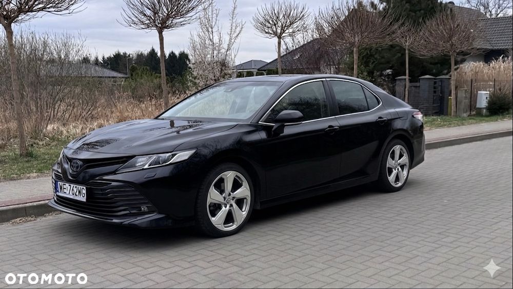 Toyota Camry 2.5 Hybrid Comfort CVT - 4