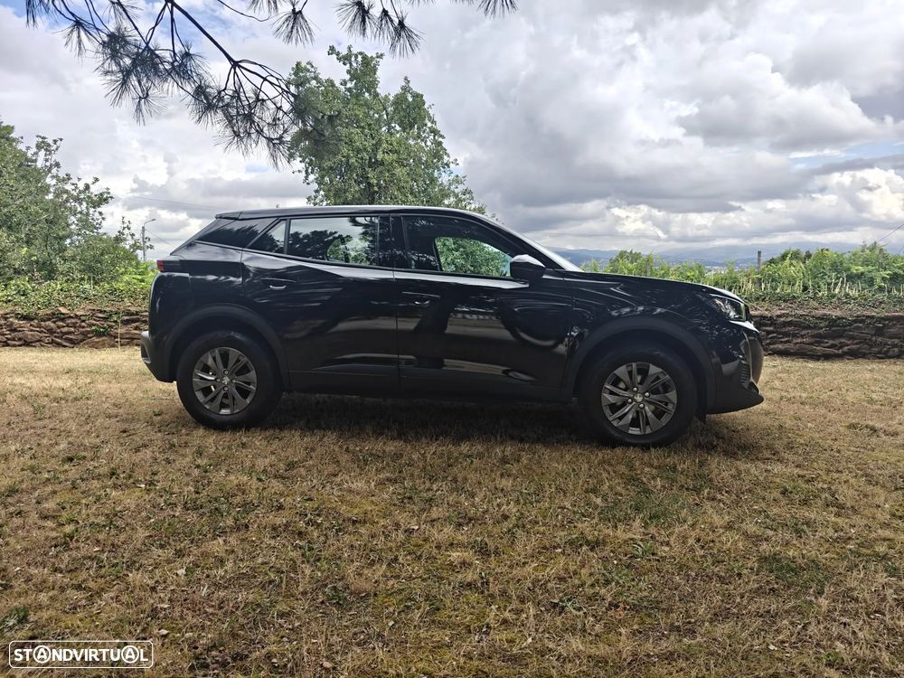 Peugeot 2008 1.2 PureTech Active Pack - 3