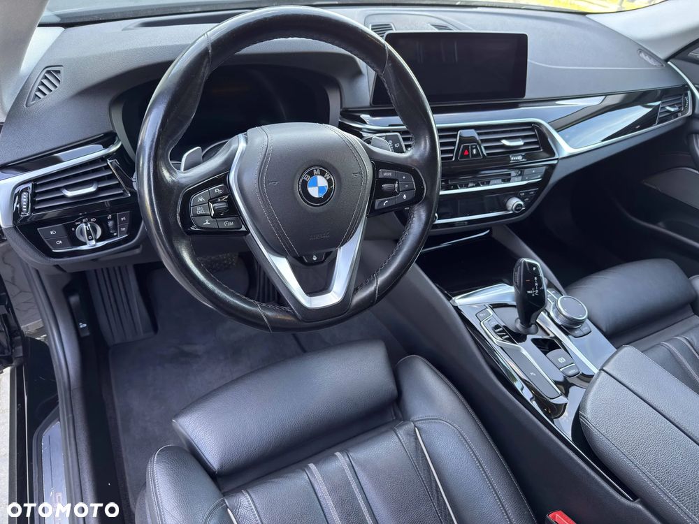 BMW Seria 5 540d xDrive Sport Line - 20