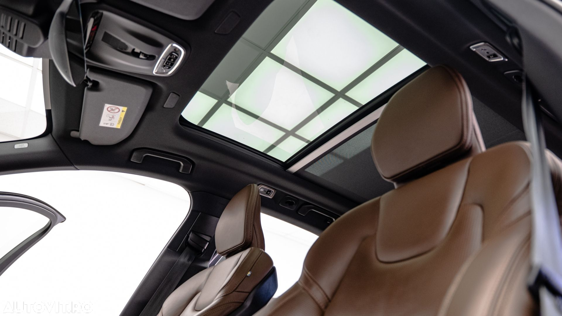 Volvo XC 60 B5 MHEV AWD Inscription - 17