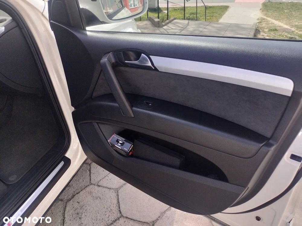 Audi Q7 3.0 TDI DPF clean diesel Quattro Tiptronic - 20