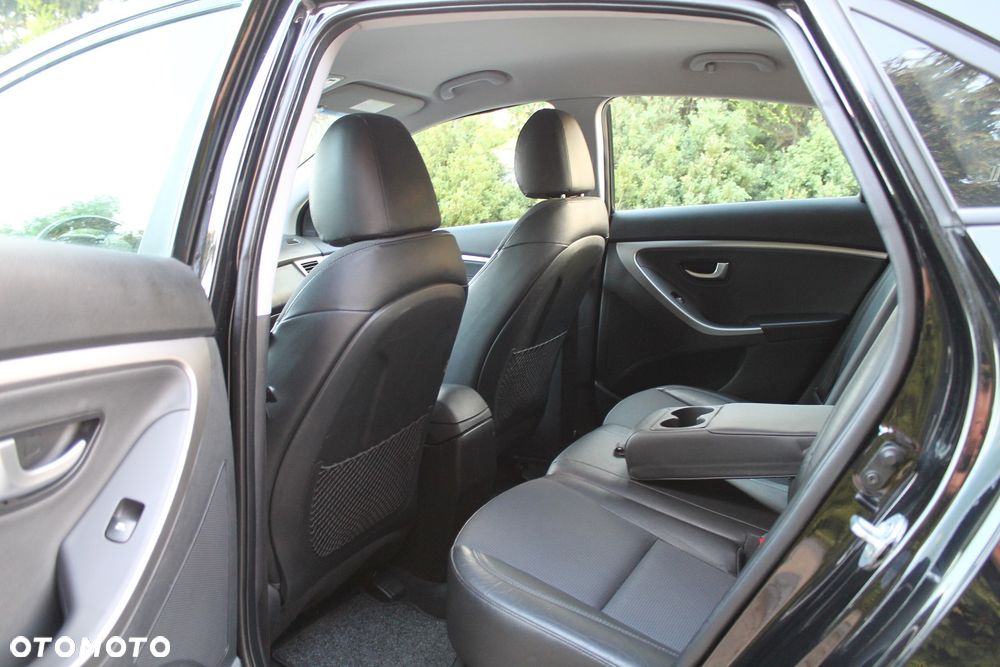 Hyundai i30 1.4 CRDi Trend - 6