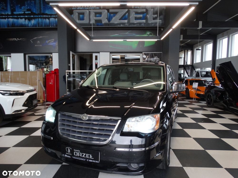 Chrysler Grand Voyager - 1