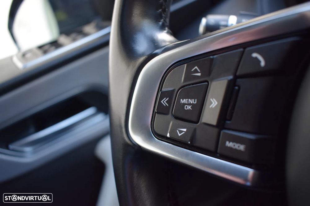 Jaguar F-Pace 2.0 i4D R-Sport - 48