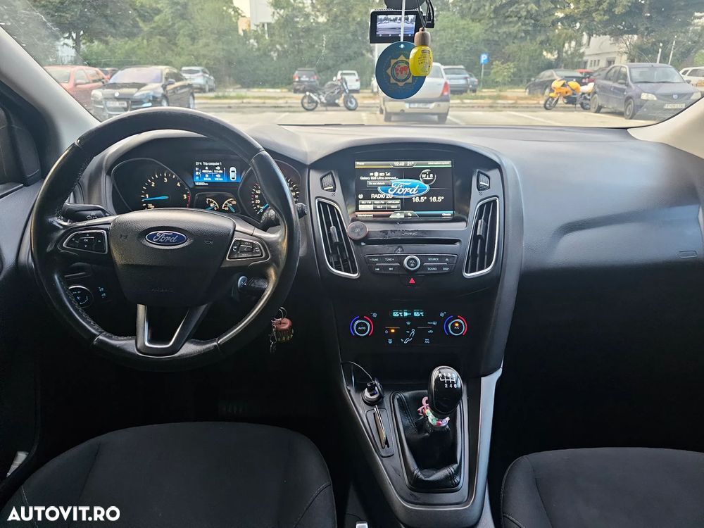 Ford Focus 1.5 TDCi Trend - 12