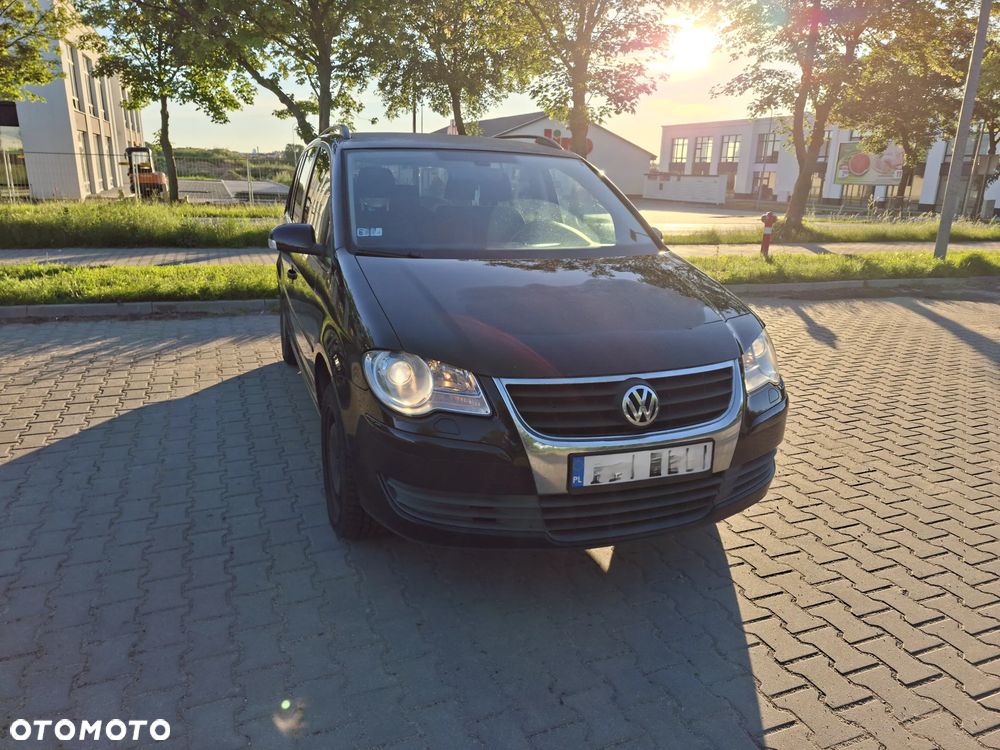 Volkswagen Touran 1.6 Trendline - 4