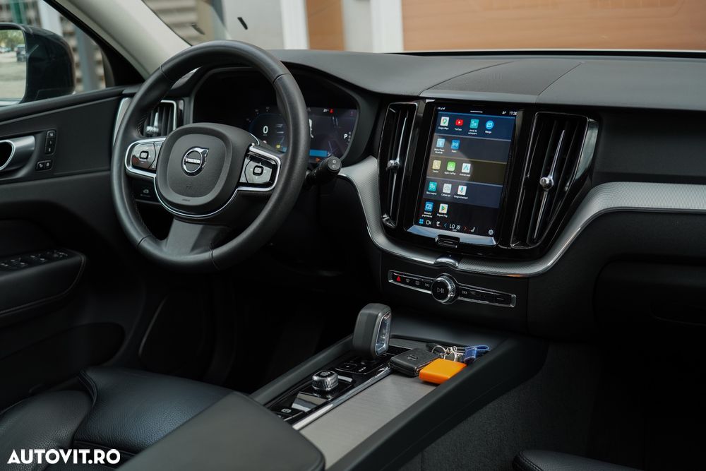 Volvo XC 60 B4 MHEV Inscription - 30