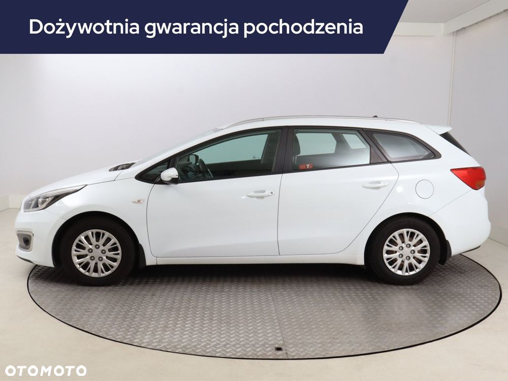 Kia Ceed - 4