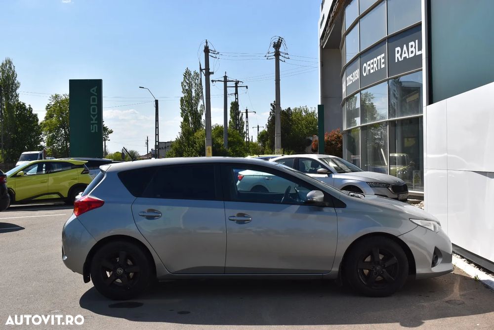 Toyota Auris 1.33 Dual VVT-i Terra - 7