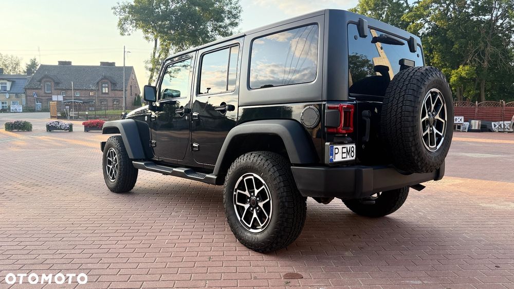 Jeep Wrangler 3.6 Unlim X - 11