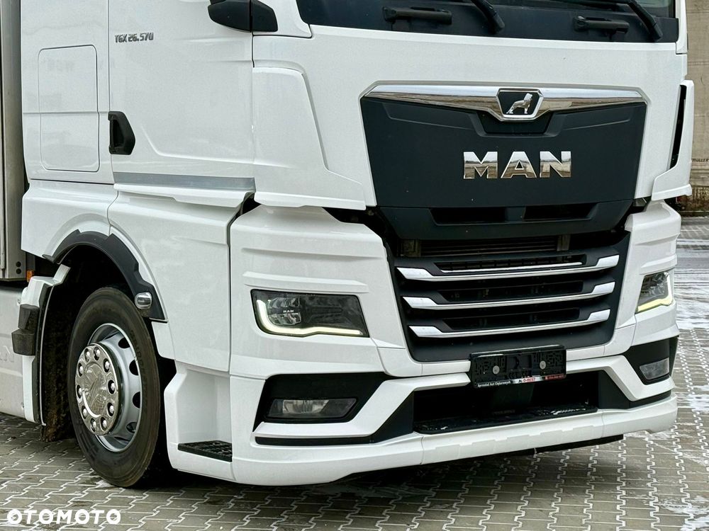 MAN TGX 26.470 / FIRANKA / 19 EUROPALET / XXL / NISKI PRZEBIEG / NOWY MODEL / 6X2 - 14