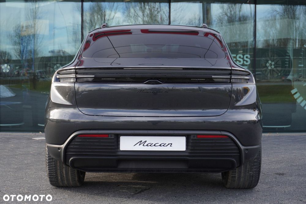 Porsche Macan - 4