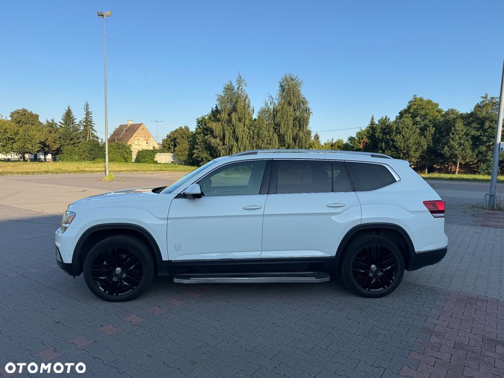 Volkswagen Atlas - 3