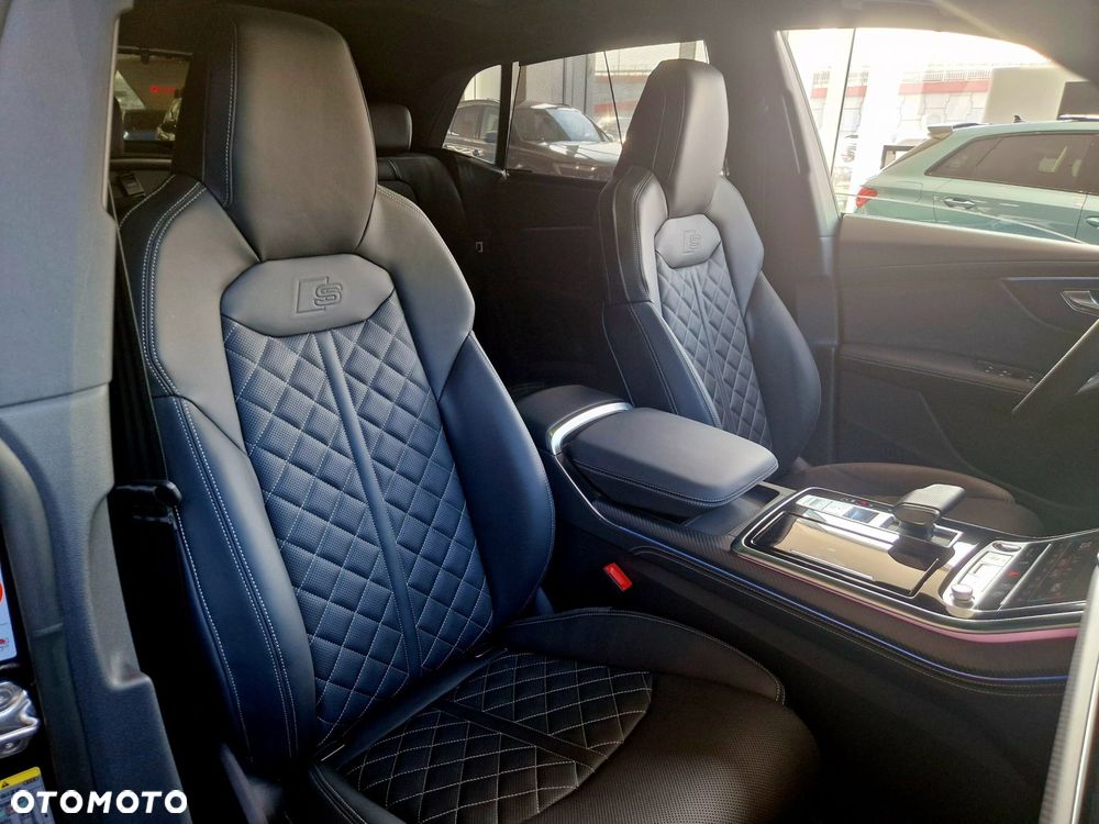Audi SQ8 TFSI Quattro Tiptronic - 12
