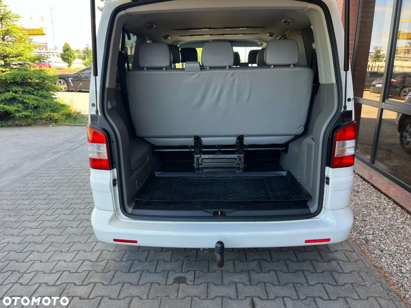 Volkswagen Caravelle - 22