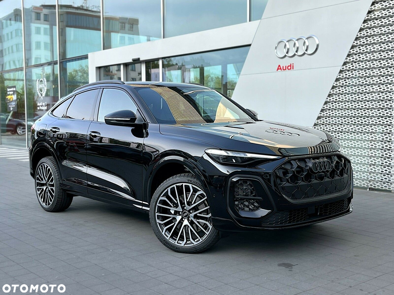 Audi SQ5 - 30