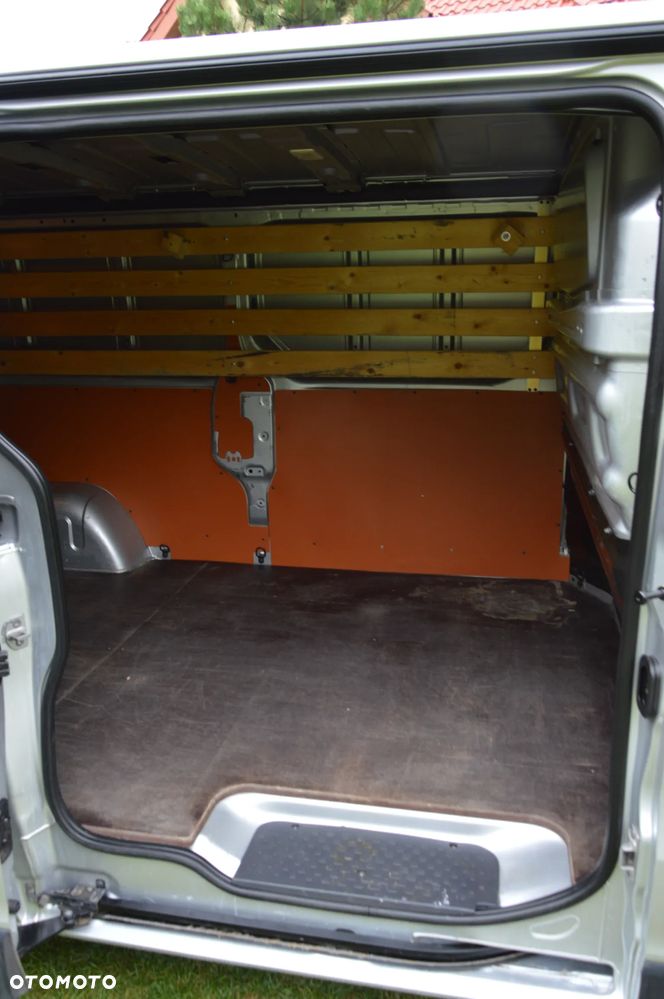 Renault Trafic - 20