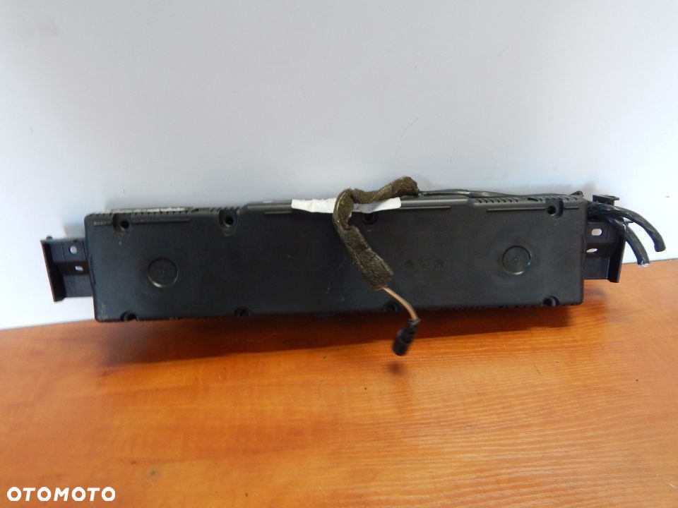 Licznik 8200726185A 8200392364a ESPACE IV 03-12  Łuków części - 2