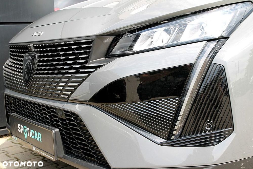 Peugeot 408 1.2 PureTech Allure S&S EAT8 - 19
