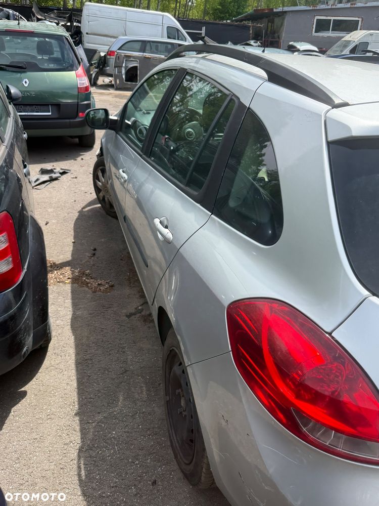 Renault Clio III 3  na części - 2