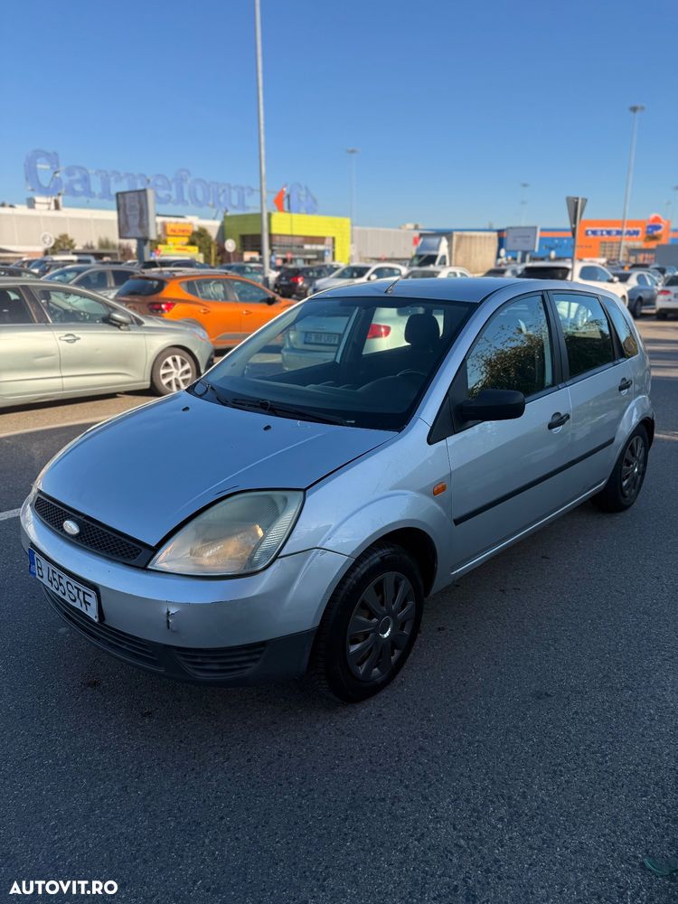 Ford Fiesta 1.3i Comfort - 2