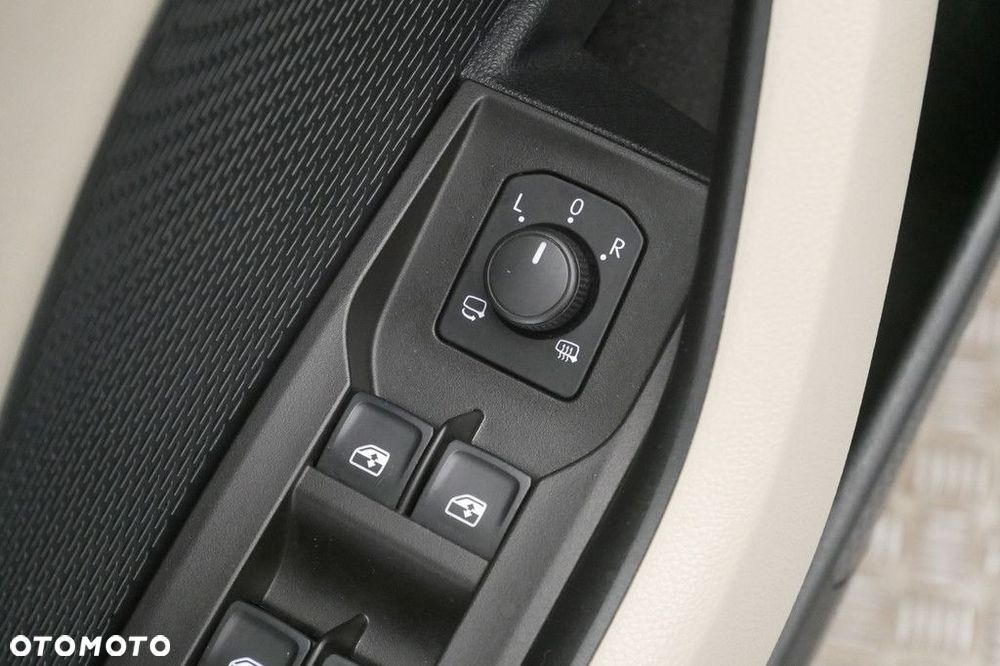 Skoda Octavia 2.0 TDI Style DSG - 25