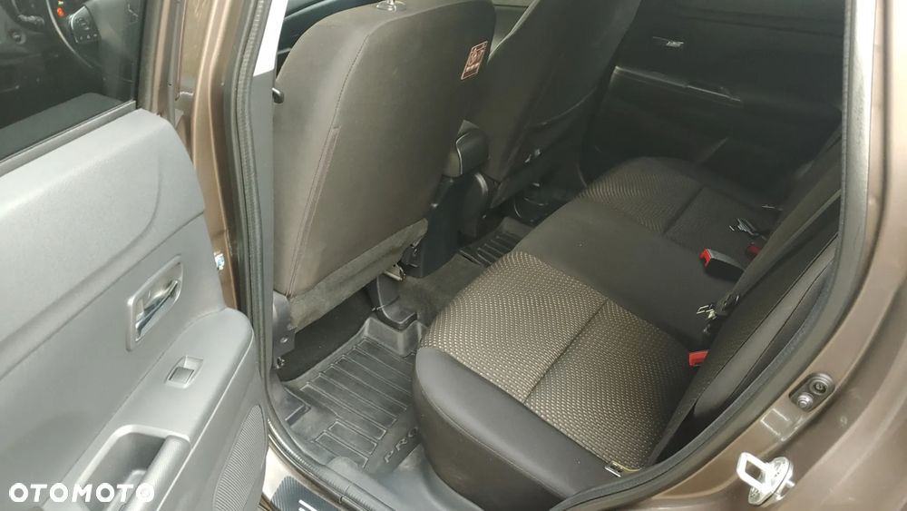 Mitsubishi ASX 1.6 Intense Plus - 16