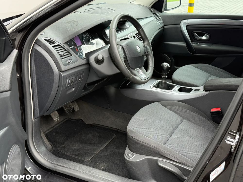 Renault Laguna - 11
