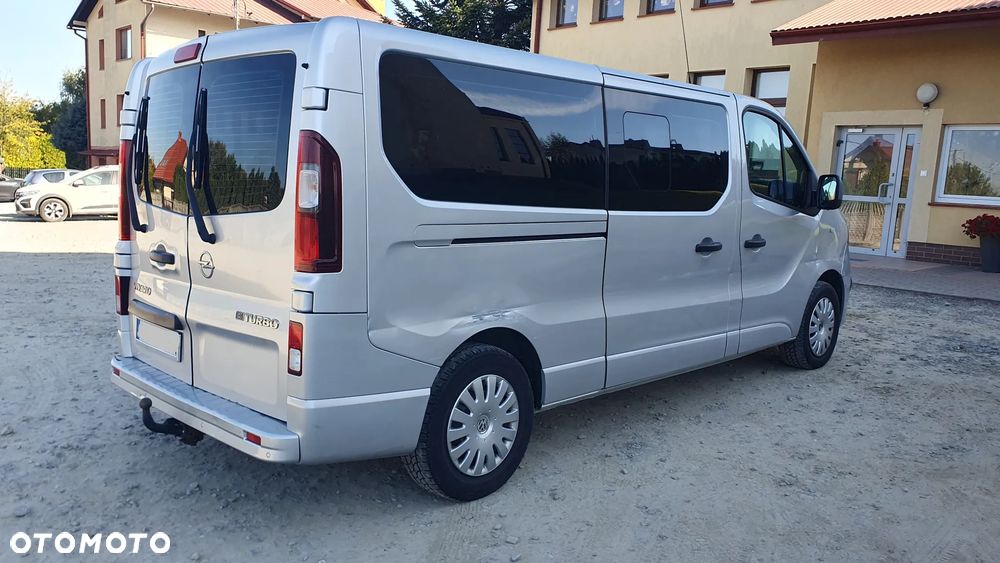 Opel Vivaro - 6