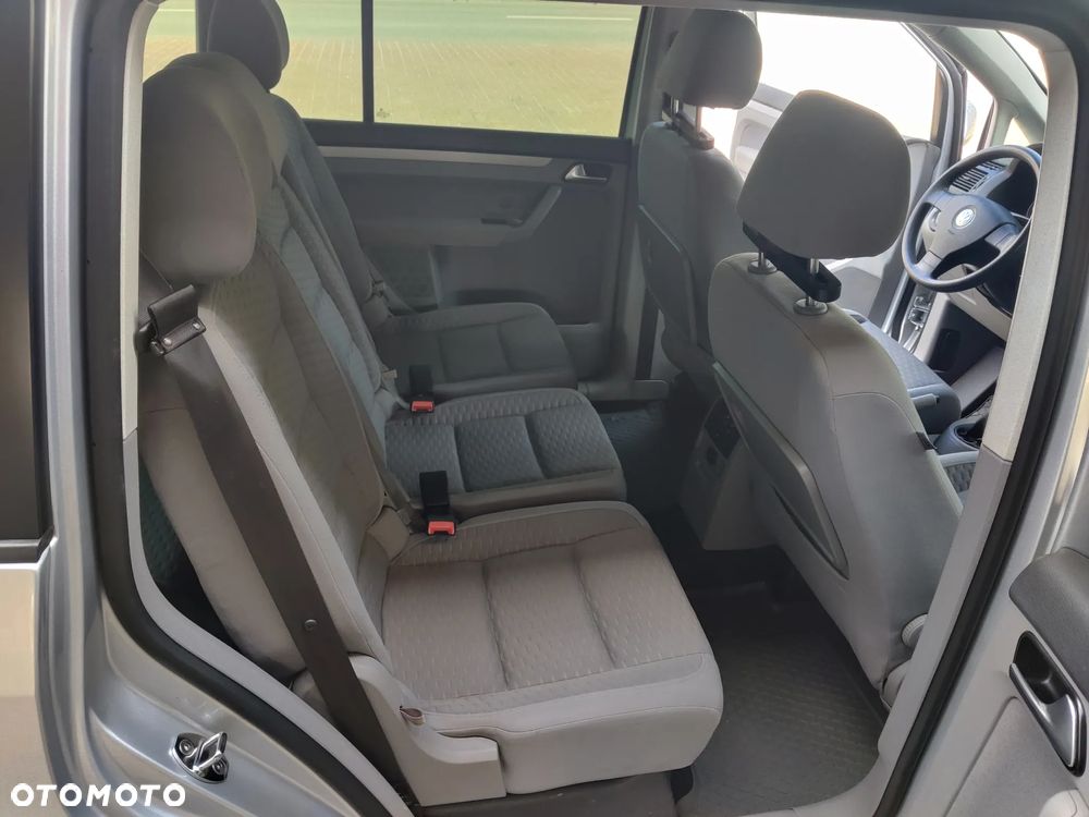 Volkswagen Touran 1.6 Freestyle - 24