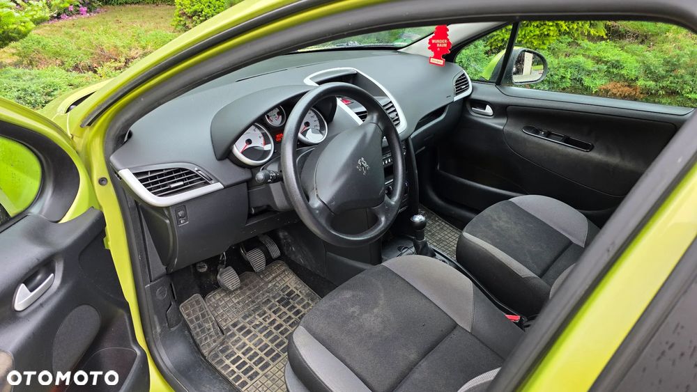 Peugeot 207 1.4 - 4