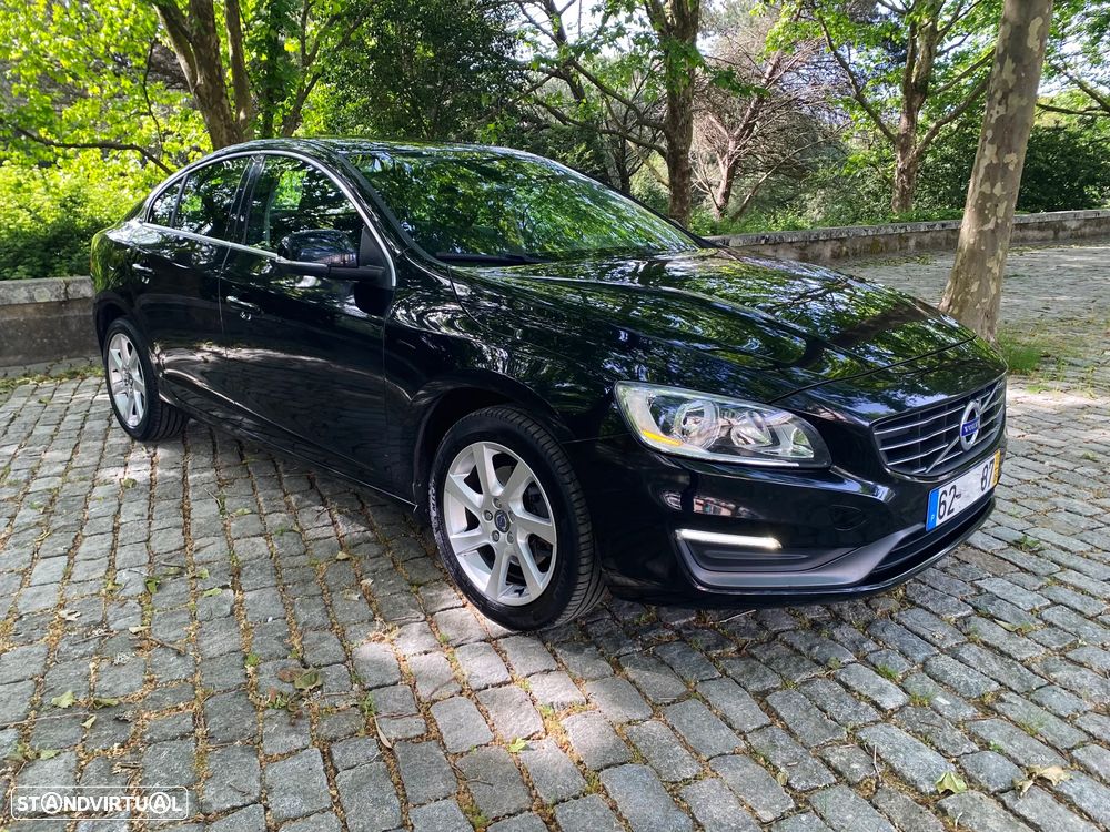 Volvo S60 1.6 D2 Momentum Eco - 1
