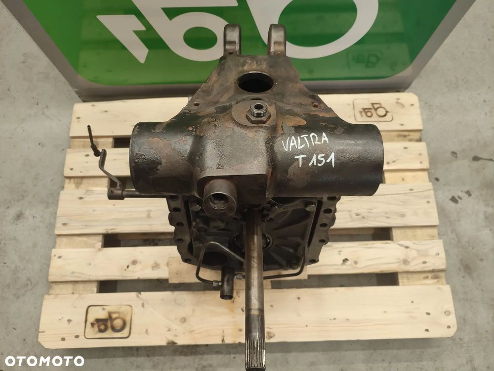 PTO Valtra T 151(TB0101) - 2