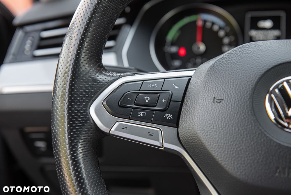 Volkswagen Passat Variant 1.4 TSI DSG GTE - 20