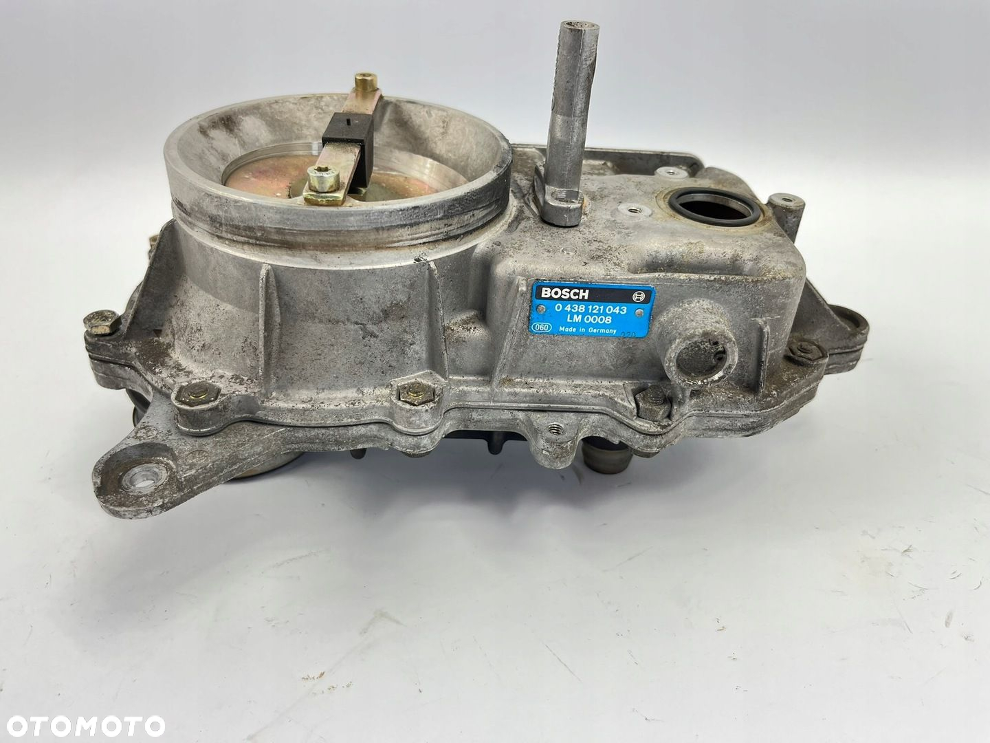 PRZEPUSTNICA K-JET MERCEDES W124 W201 M102 230E 200E 0438121043 4-CYLINDRY - 4