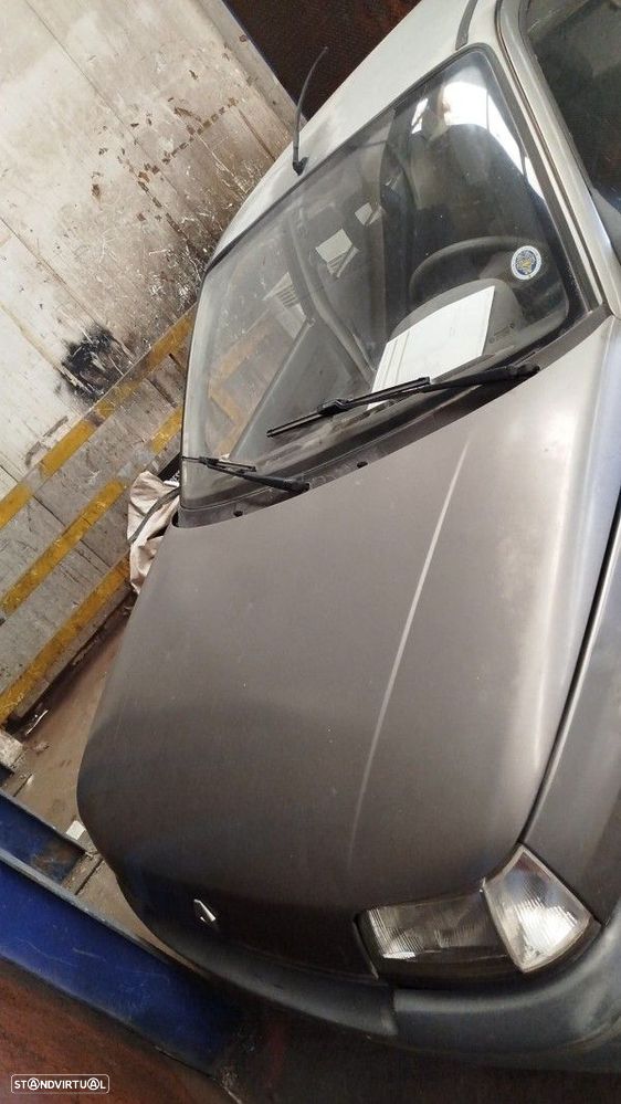 Para Peças Renault Clio I (B/C57_, 5/357_) - 1