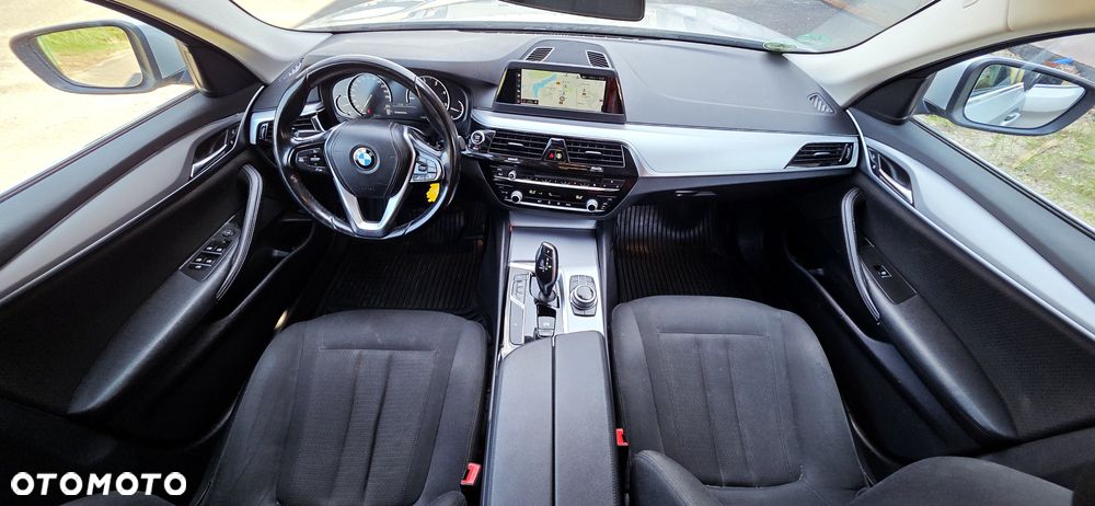 BMW Seria 5 520d M Sport Edition - 24